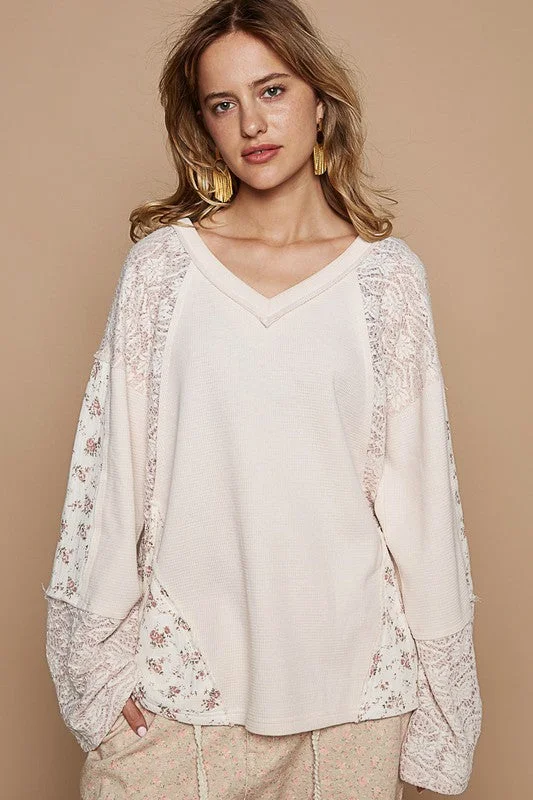 Super Bargain POL Lace Floral Round Neck Knit Top