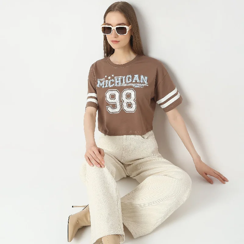 Online Only Boxy Fit Graphic T-Shirt