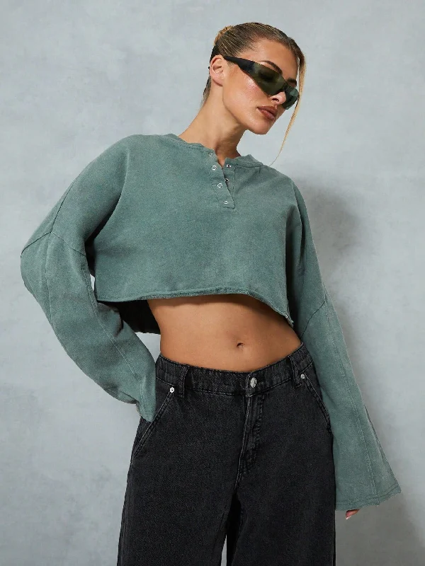 Great Deals SUMWON WOMEN Washed Henley Neck Flared Long Sleeves Crop Tee