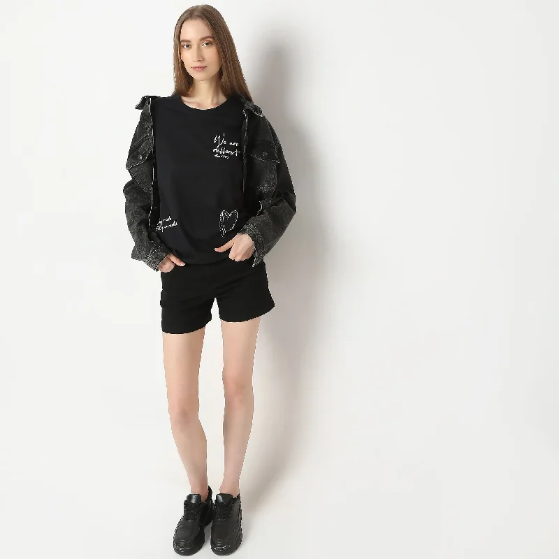 Weekend Bargains to Sizzle Regular Fit Graphic T-Shirt