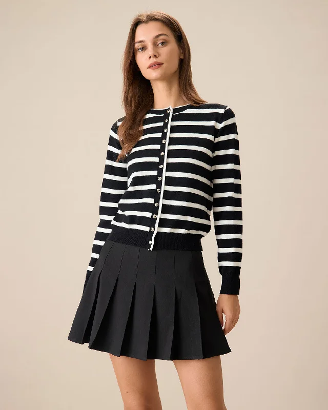Weekend Savings Spectacular Women's Black Striped Single-Breasted Cardigan