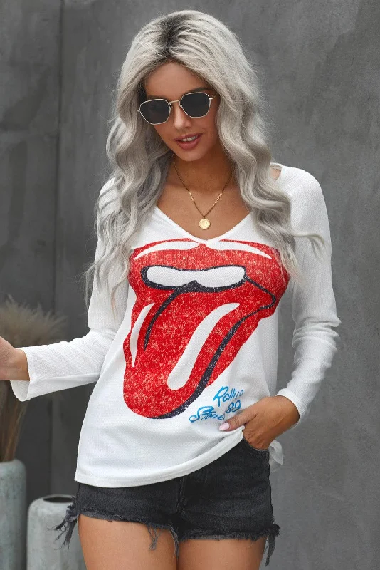 Best Bargains Lips Graphic V-neck T-Shirt