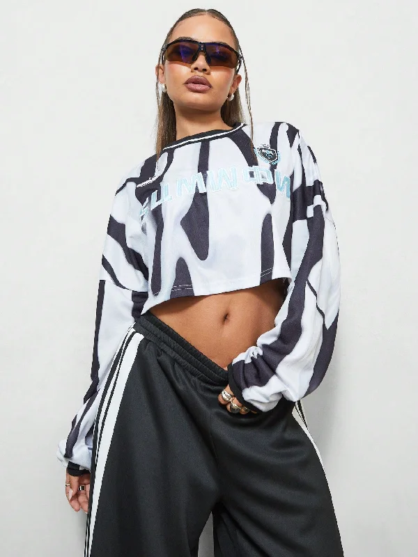 Buy Now SUMWON WOMEN Long Sleeves Football Crop Tee With Front Embroidery