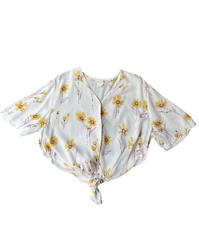 Massive Deal Vintage Pattern Blouse