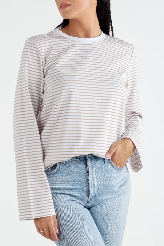 Weekend Offers That Shine "The Anna Longsleeve" - Boyfriend T-shirt (Stripe Biscuit)