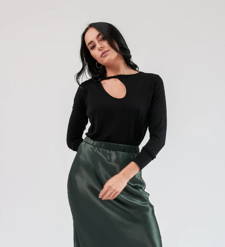 Special Offer "The Stefanie Longsleeve"- Cut Out Detail T-shirt (Black)