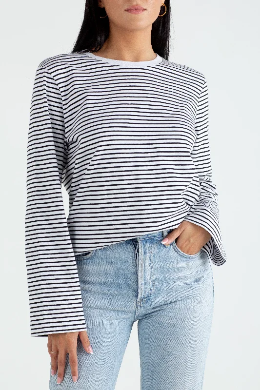 Buy Now "The Anna Longsleeve" - Boyfriend T-shirt (Stripe)