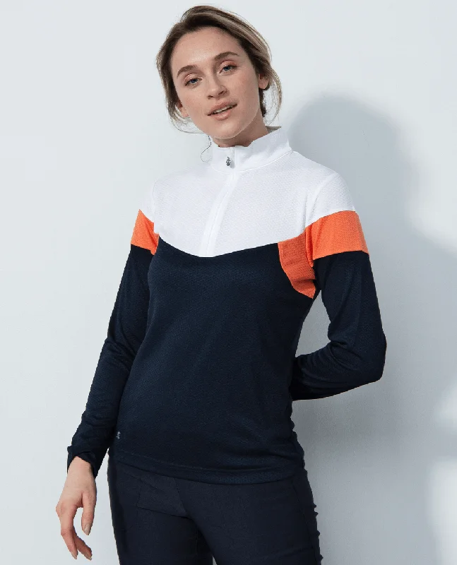 Weekend Deals to Make You Smile DAILY SPORTS Regina Half Neck Polo 219 Navy