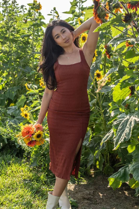 Super Deal Break Even Midi Dress