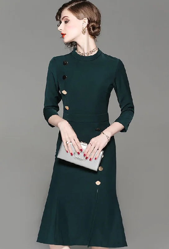 Savings Bonanza Tencel Dress W/ Button Detail