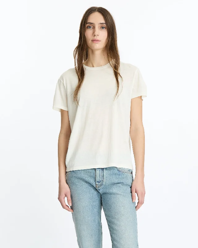 Weekend Savings Sensation Niteroi Top