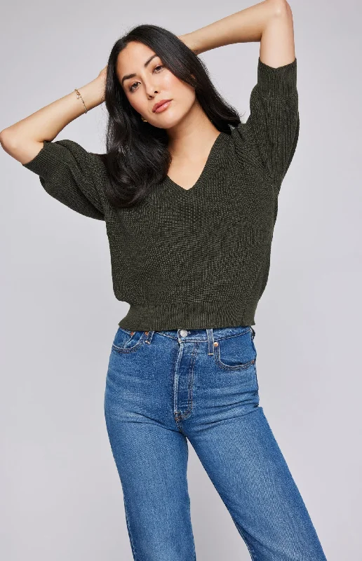 Overstock Clearance Phoebe Pullover Sweater