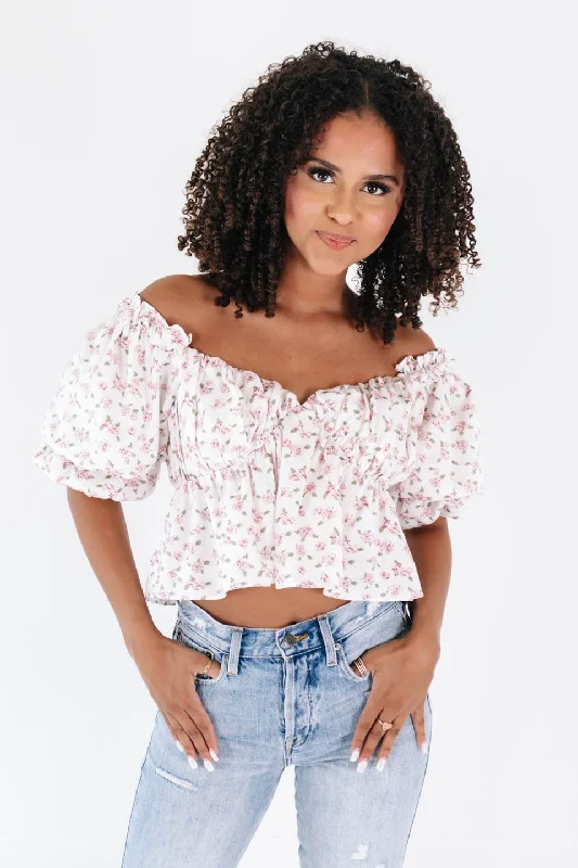 Super Deal Sweet Surroundings Top - White