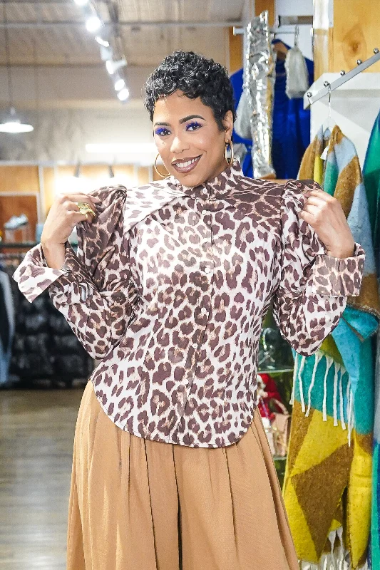 Year-End Sale Leopard Puff Button Up Top