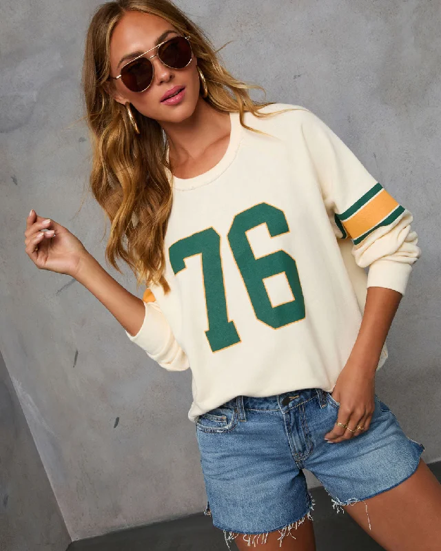 Closeout 76 Jersey Long Sleeve Graphic Sweatshirt