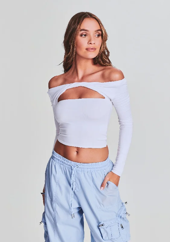 Weekend Offers That Dazzle Artemis Top