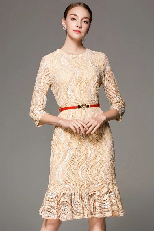 New Markdowns Lace Dress W/ Ruffle Hem
