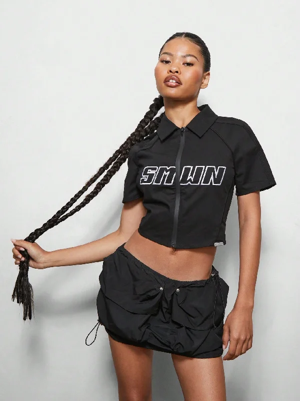 Unmissable Offer SUMWON WOMEN Raglan Crop Fit Zip-Up Collar Shirt With Graphic Print