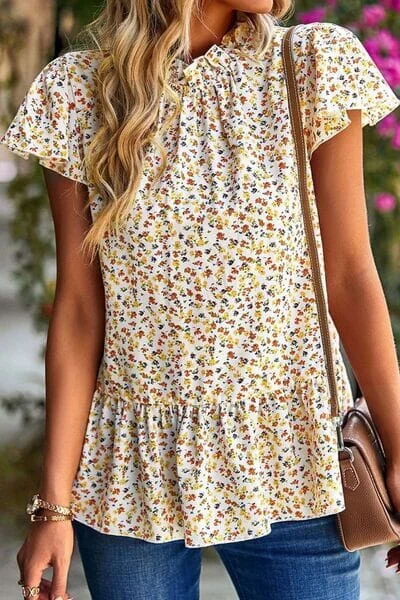Savings Alert Ditsy Floral Peplum Short Sleeve Blouse