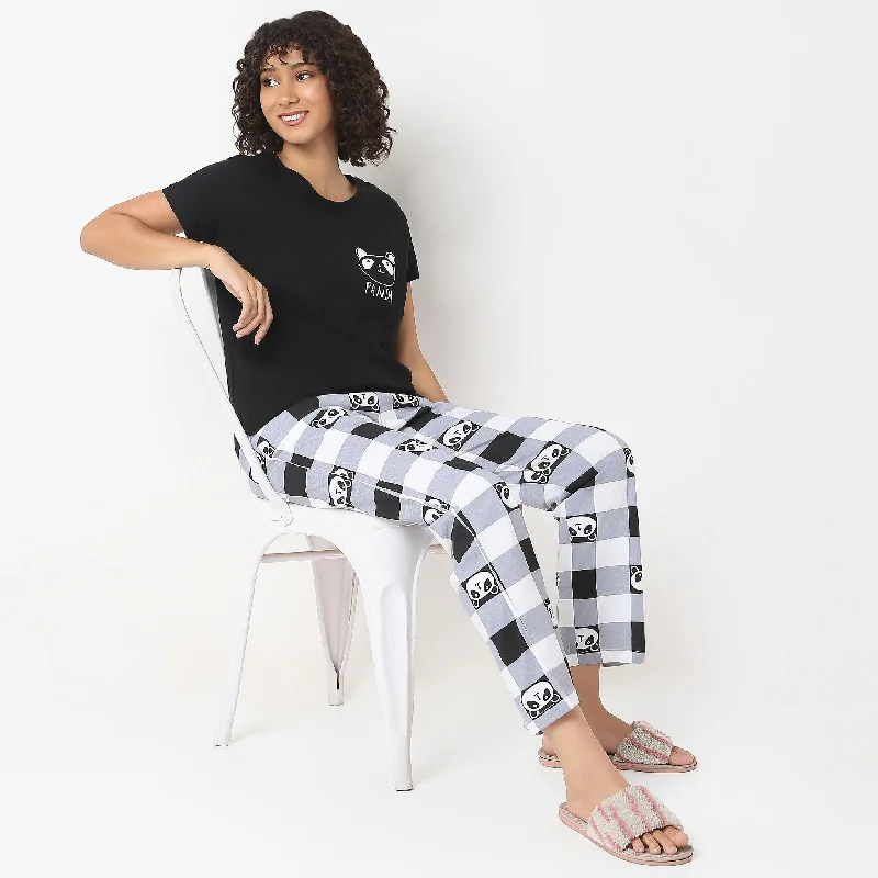 Weekend Discounts Worth Grabbing Regular Fit Printed Lounge T-Shirt