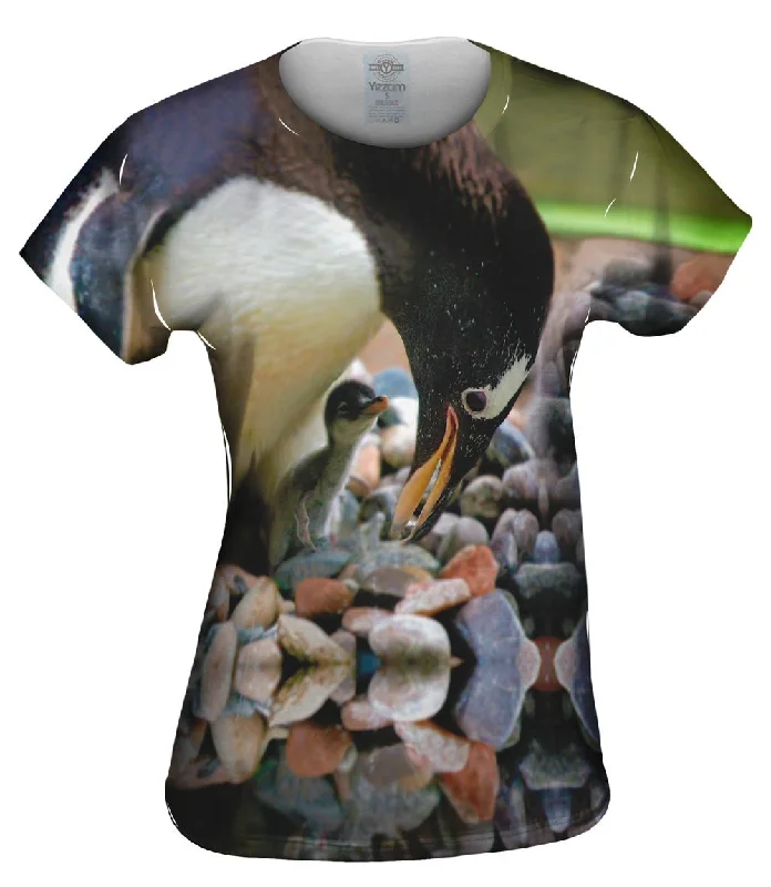 YEAR-End Sale Mama Penguin Shelter