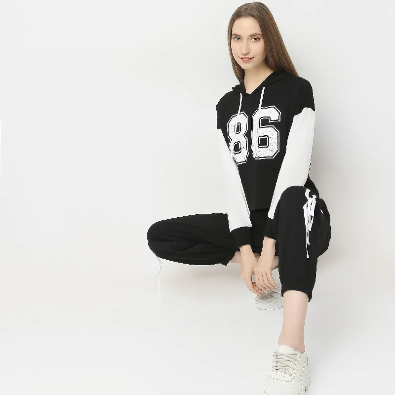 Instant Discount Boxy Fit Graphic T-Shirt