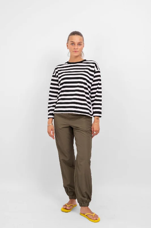Weekend Special Nelli Long Sleeve Jumper - Black